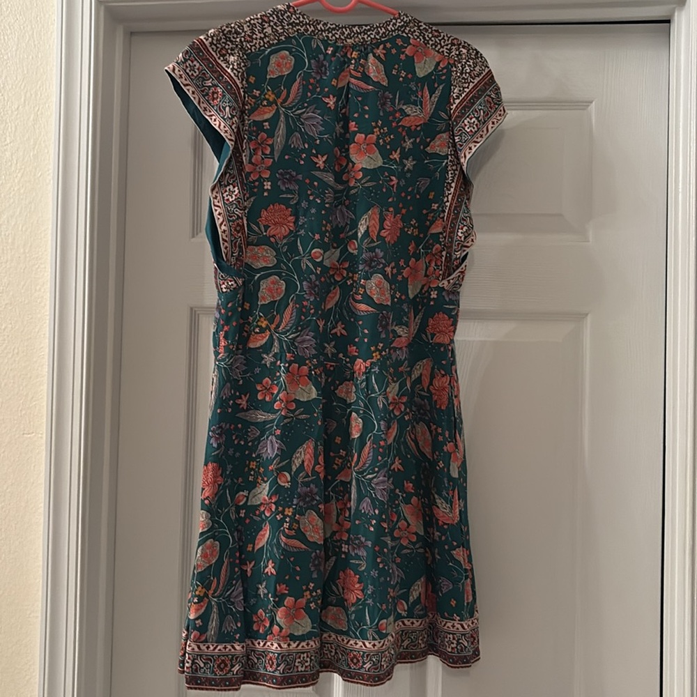 By Anthropologie Mini Dress Ruffle Sleeve V Neck Floral Peasant Print - Sz S - Picture 6 of 11
